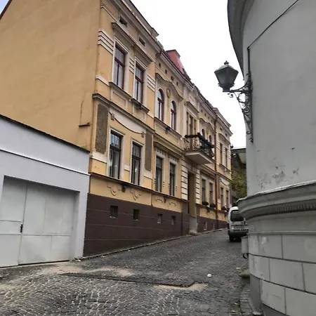 Loft V Historickom Centre Trencin Exterior photo