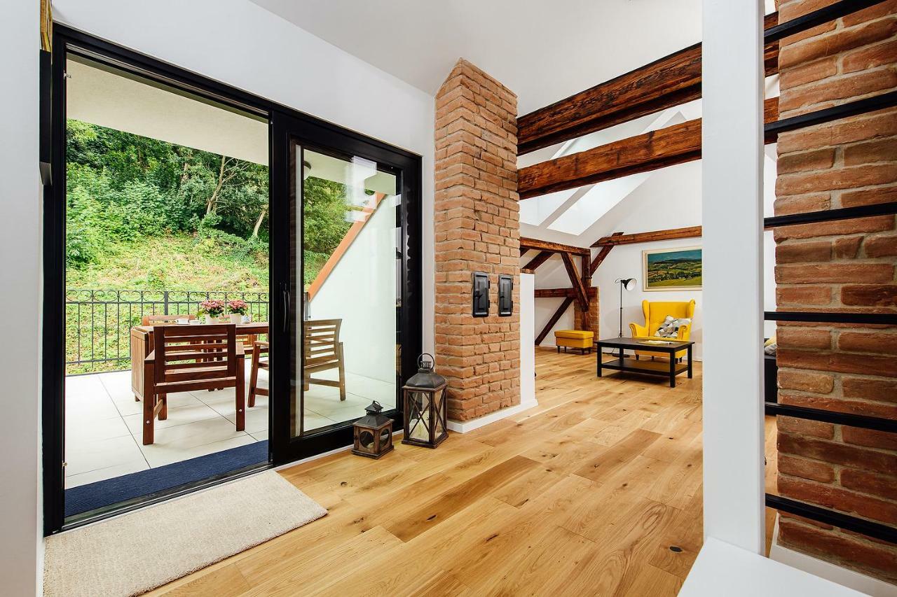 Loft V Historickom Centre Apartment Trencin